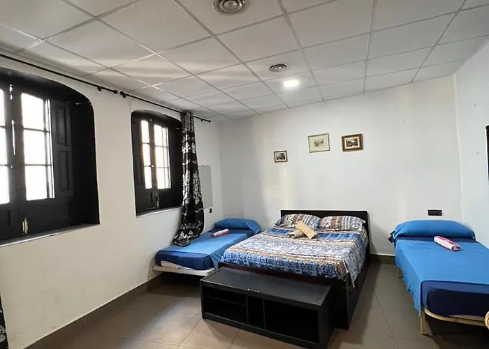 Hostal Milan Alicante, Spagna
