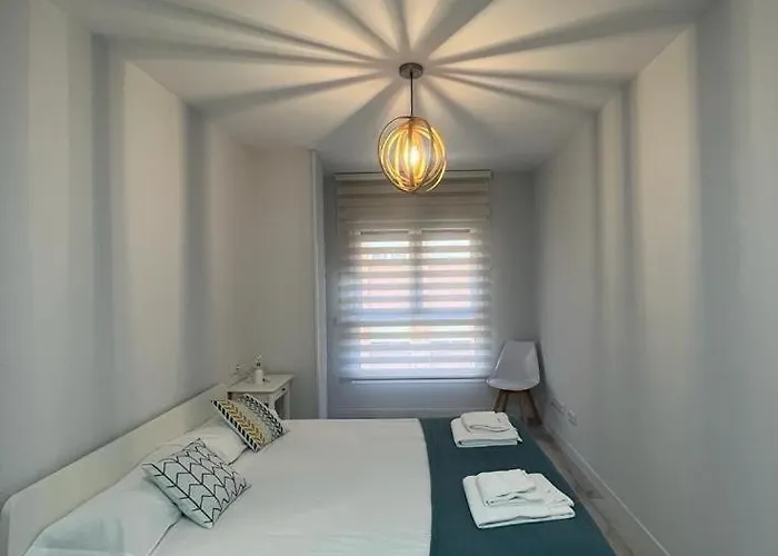 Apartamento Venerable Carabantes Soria Centro Con Garaje, España