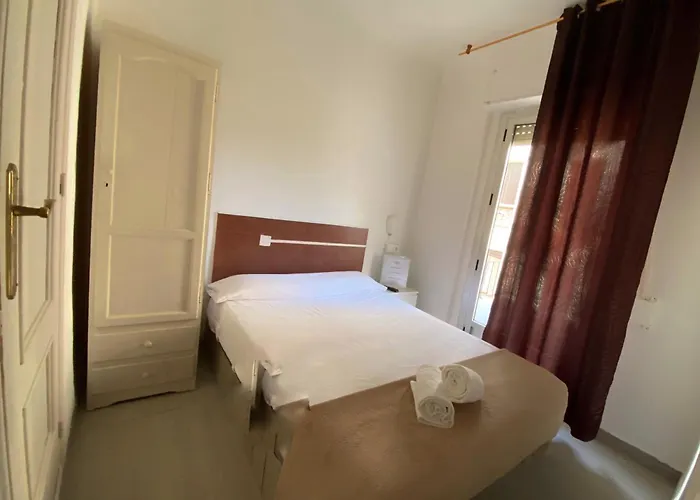 Latic Rooms Alicante, España