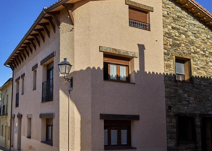 Alojamiento Rural Fuente del Arca  Pradena del Rincon, España