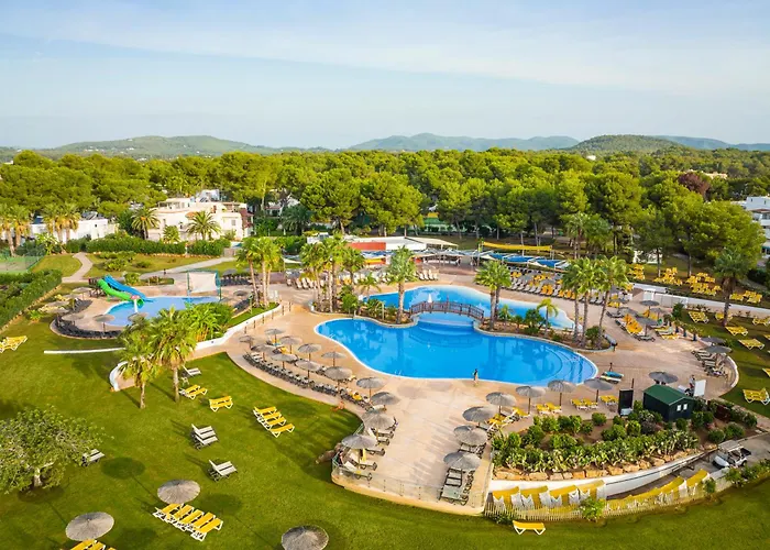 Hotel TUI MAGIC LIFE Cala Pada Santa Eulalia del Río, España
