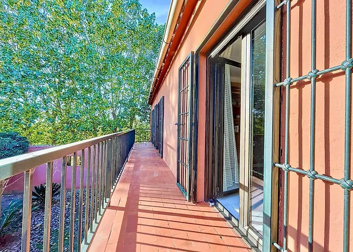 Casa Rural Hípica Mas Paguina L'Estartit, España