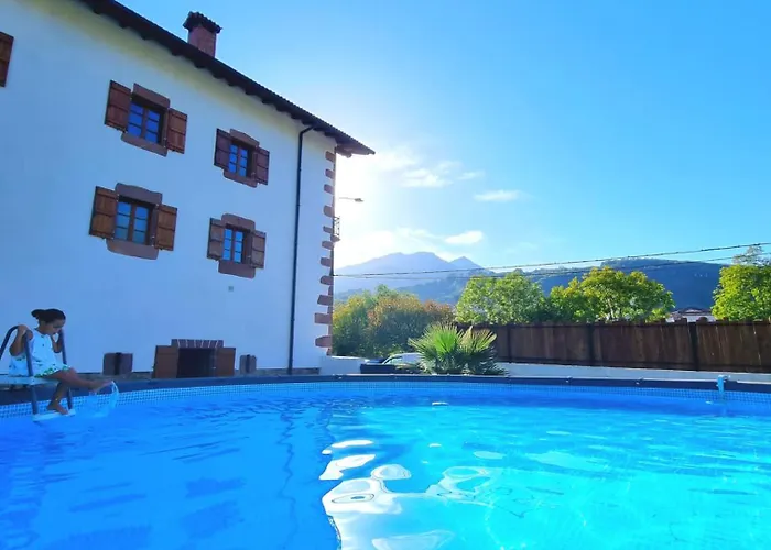 Casa Rural Betraunea