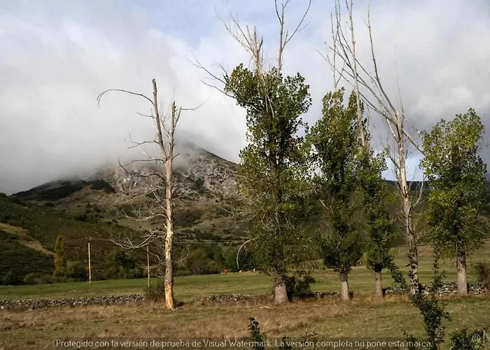 Casa rural la parda Triollo, España