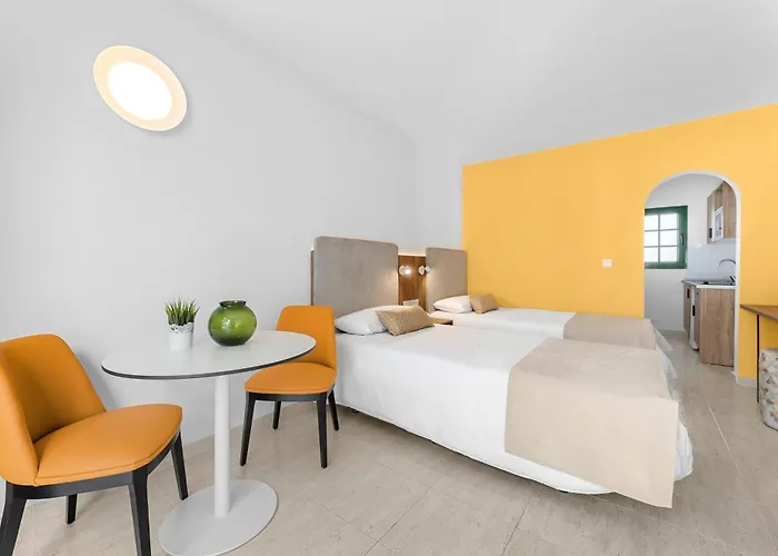 Apartamentos Tropicana