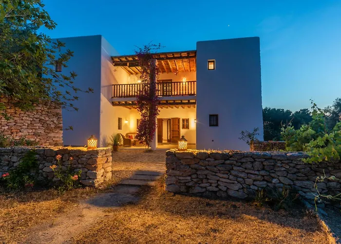 Villa con Piscina-zona muy tranquila - privacidad - sin turismo masivo