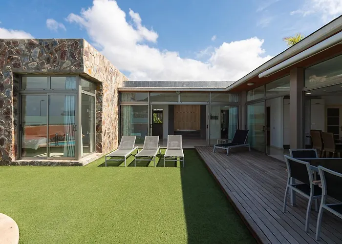 Tauro Villas Deluxe