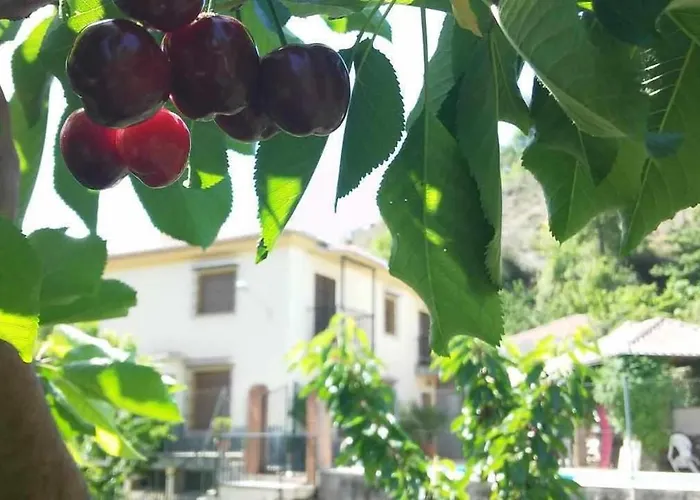 Casa Rural Las Huertas de Roque. Monachil, España