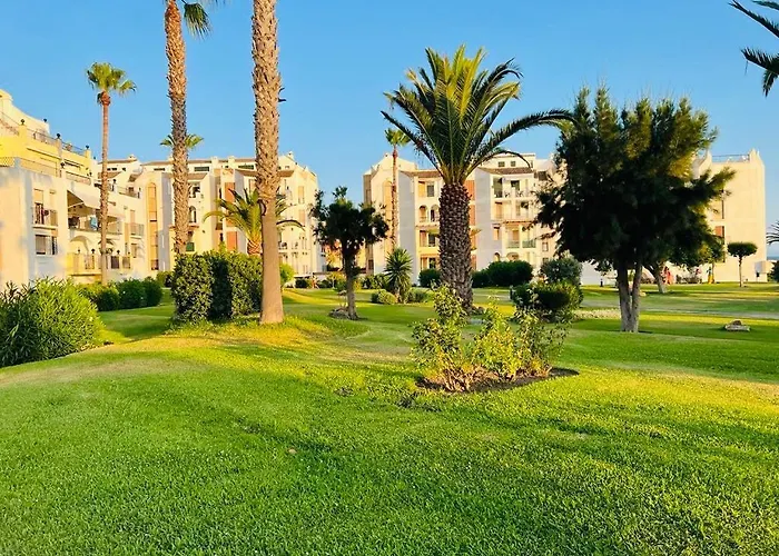 Atico Duplex Apartamento Atlanterra Playa, Zahara De Los Atunes, España