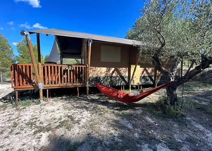 Camping Rural La Masia Cocentaina, España