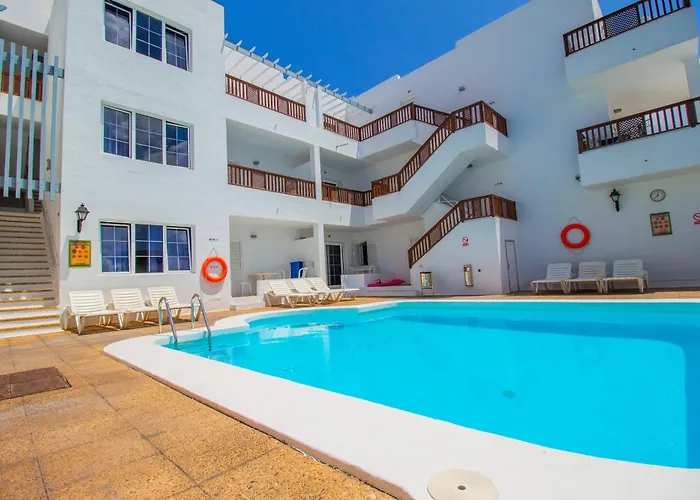 Vista Mar s (Adults Only)
