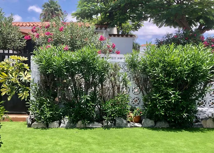 Santa Clara Bungalows