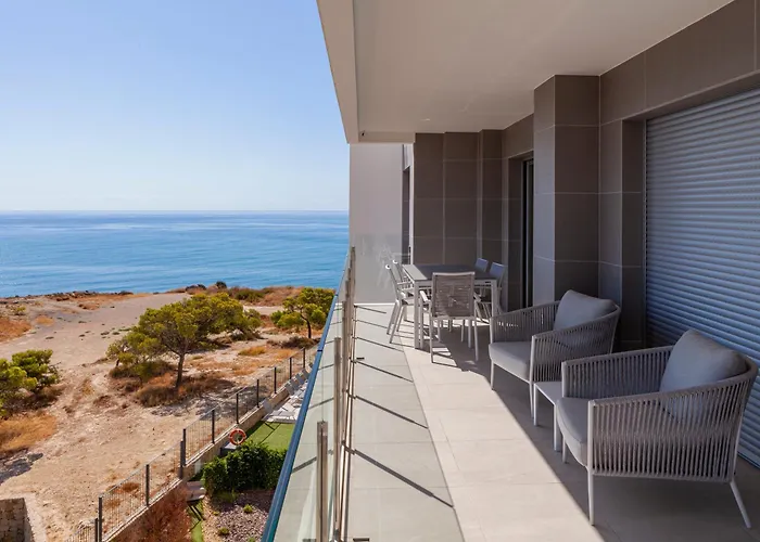 Blue Line Apartment - Be Line Group