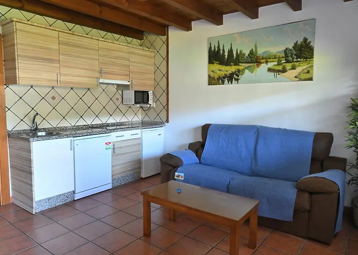 Apartamentos Aires De Avin - Onis