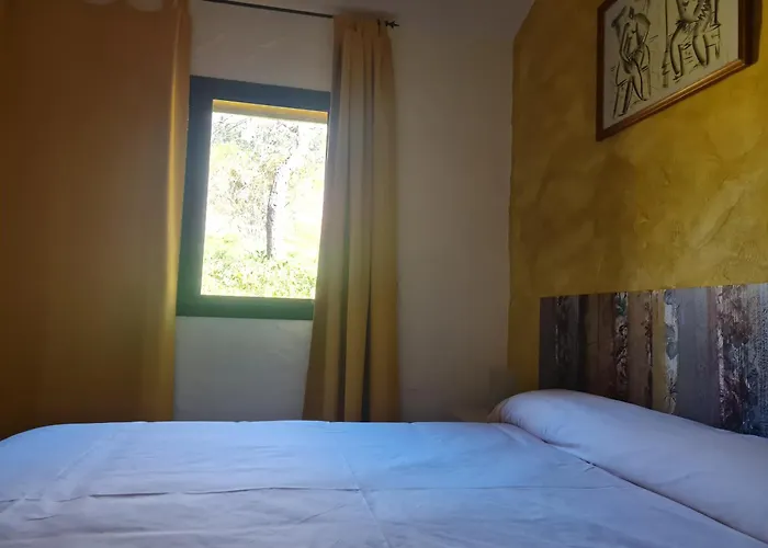 Apartamentos Rurales Candela Cañamero, España