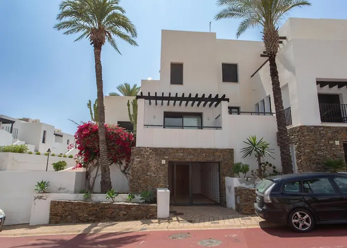 Casa Del Mar