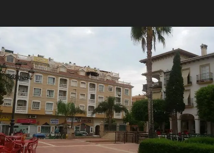Plaza gloria fuerte