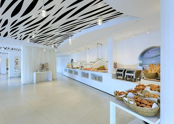 Blanco Hotel Formentera Es Pujols, Espanha