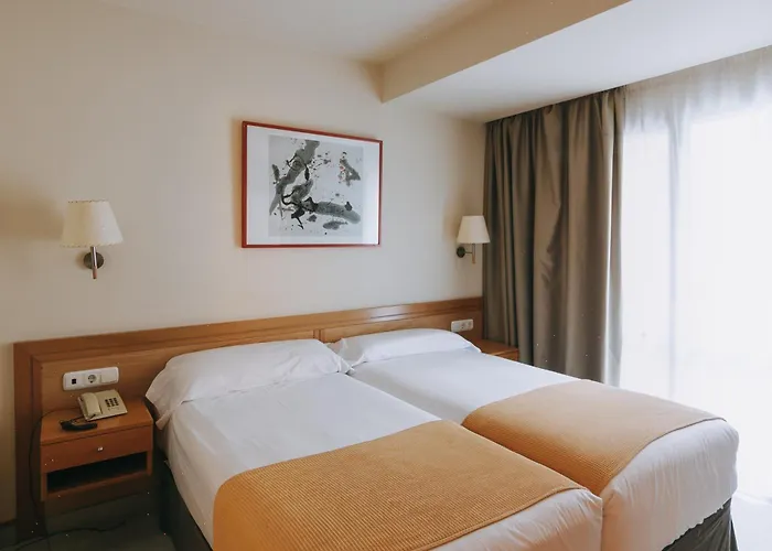 Hotel Zaragoza Plaza San Sebastián, España