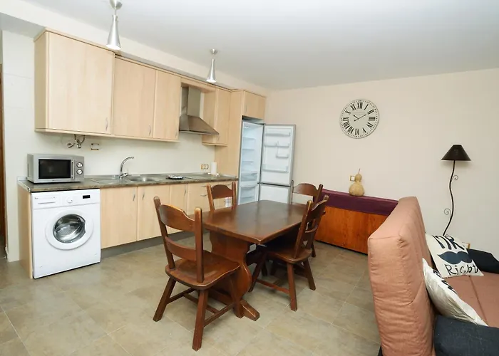 Apartamento Edificio Reyes La Adrada, España