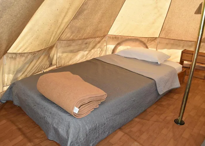 Camping Oliana