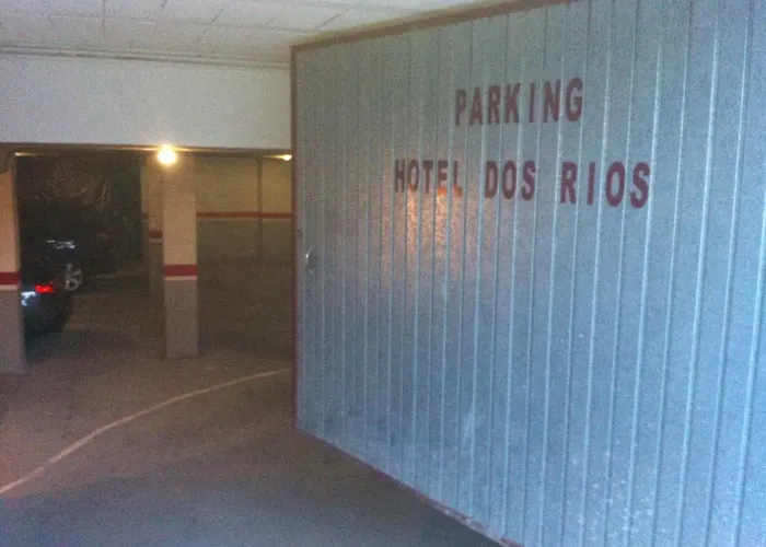 Y Aparthotel Dos Rios