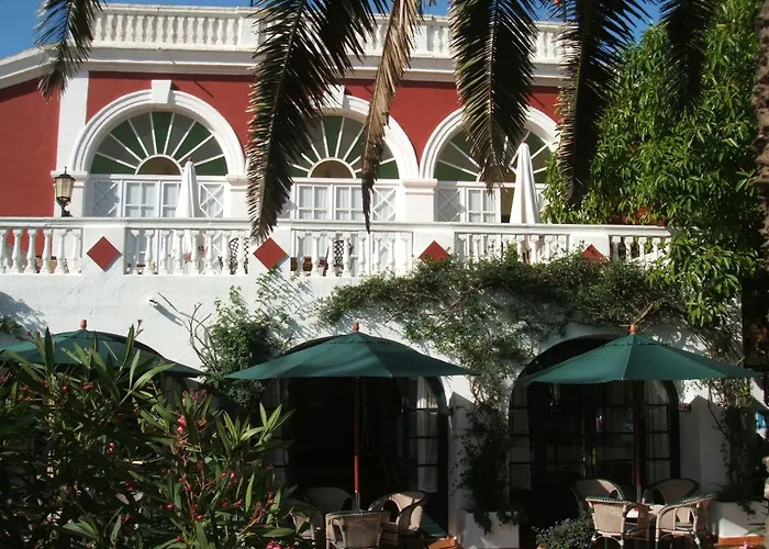 Del Almirante