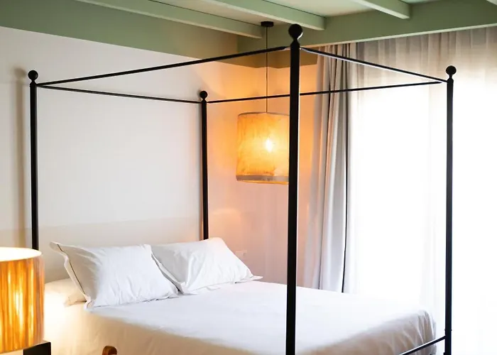 Rooms By Jova