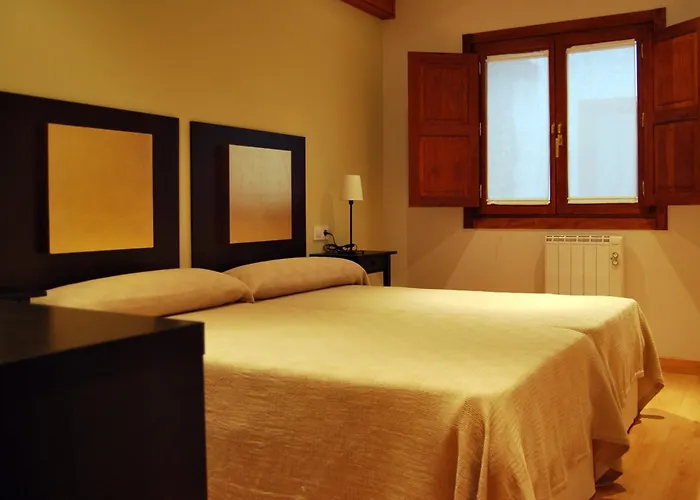 Apartamentos Plaza Mayor Llanes, España