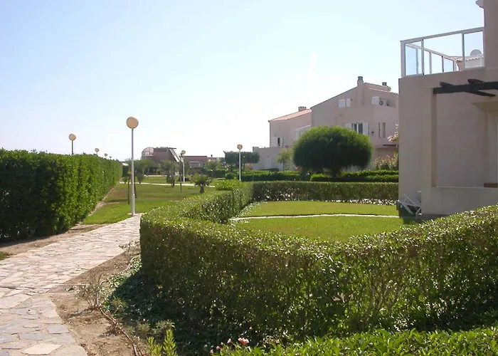 Natura Urbanización Naturista