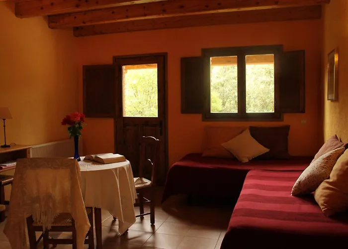 Apartaments La Taverna Dels Noguers