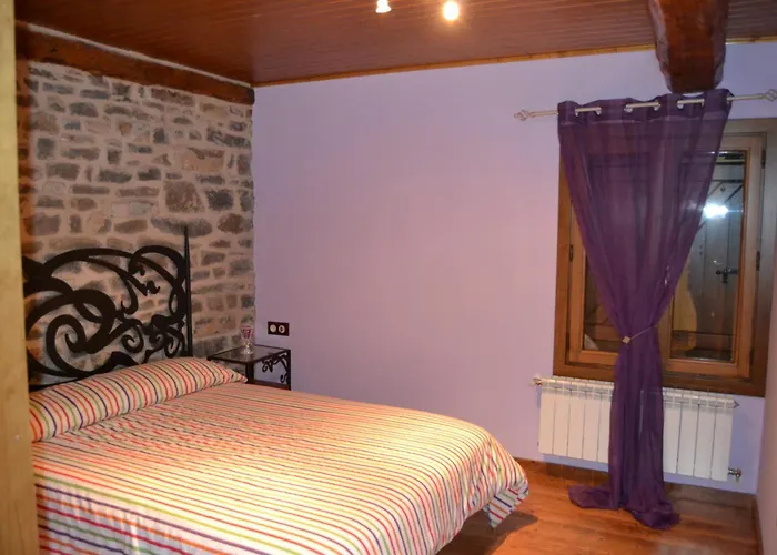 Apartamentos La Era Sorripas, España