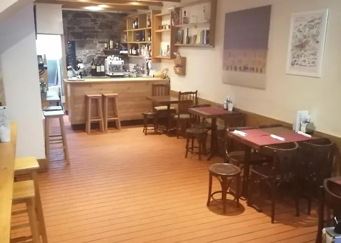 Hostal Forest