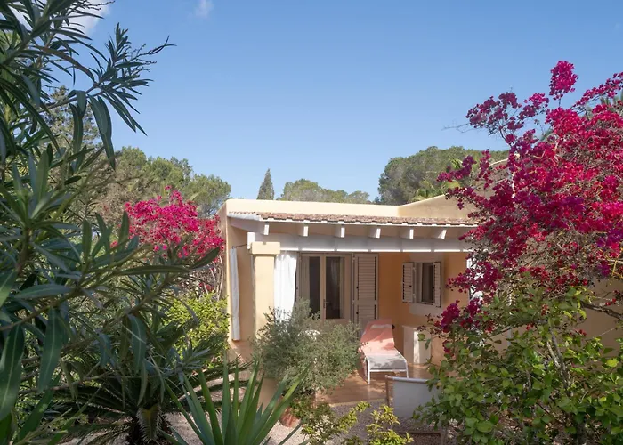 Bungalows Casa Amarilla