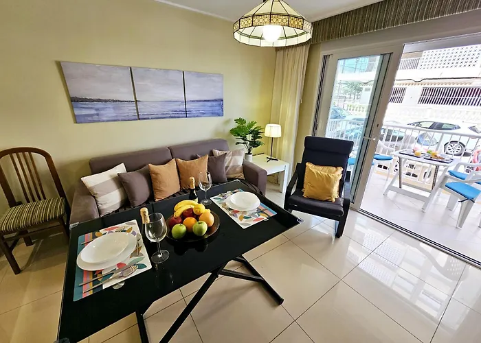 Apartamento NEPTUNO - Primera Línea de Playa by SunCastle apartamentos