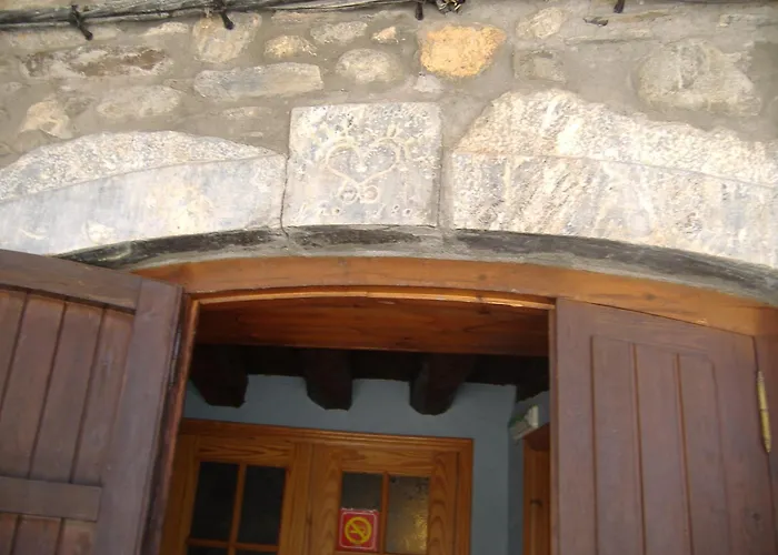 Hostal Casa Lacreu