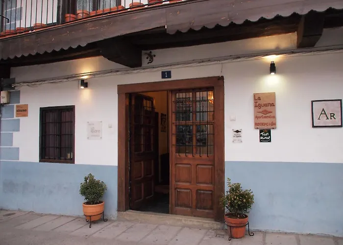 Apartamentos La Iguana Hervás, España