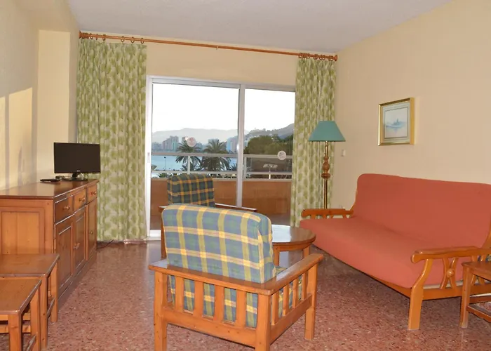 Apartamentos Florazar II Ajhory