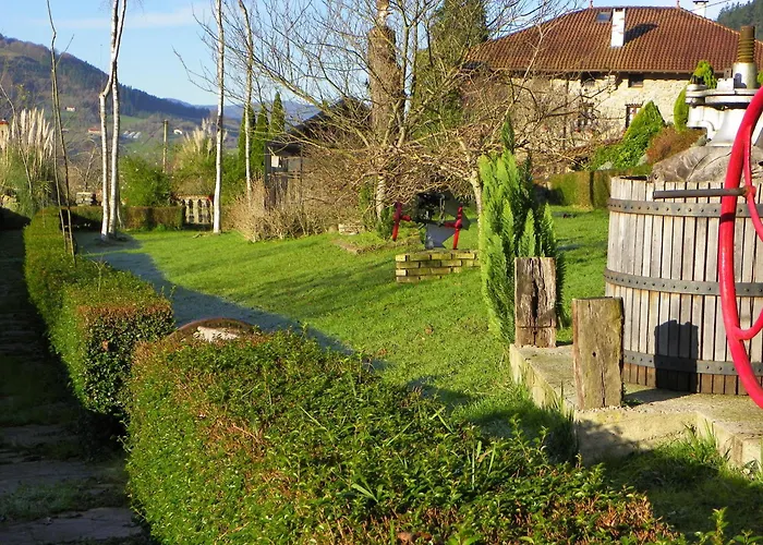 Izarre