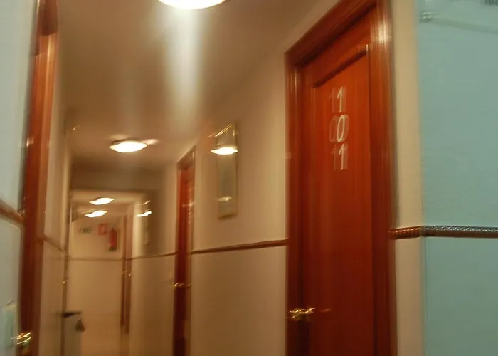 Hostal Mays Numancia de la Sagra, España