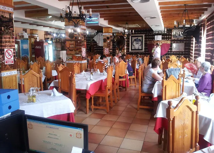 Hotel Flor de la Mancha La Roda, España