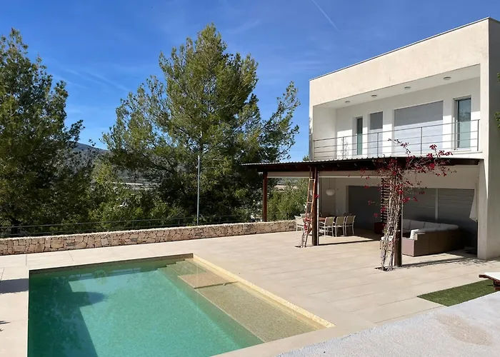 Aldora. Con Piscina En Moratalla