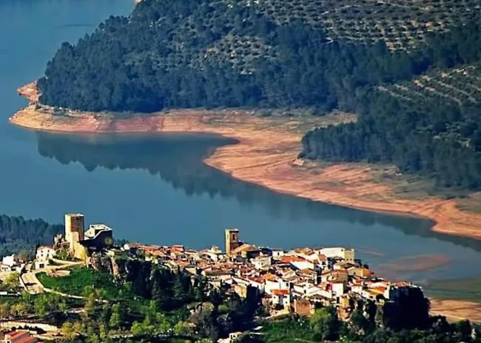 Pensión Restaurante El Cruce de Hornos