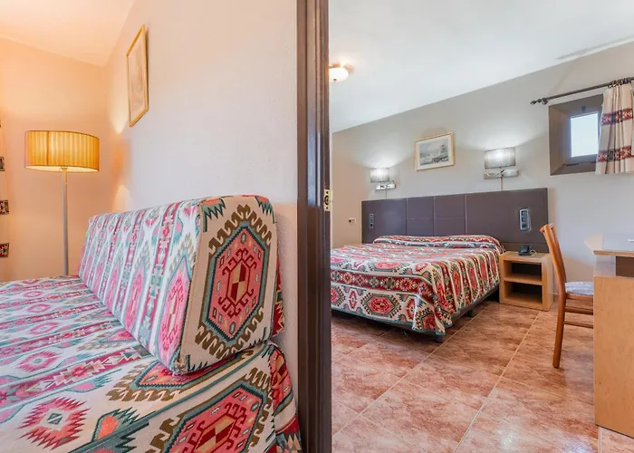 Hotel Mora