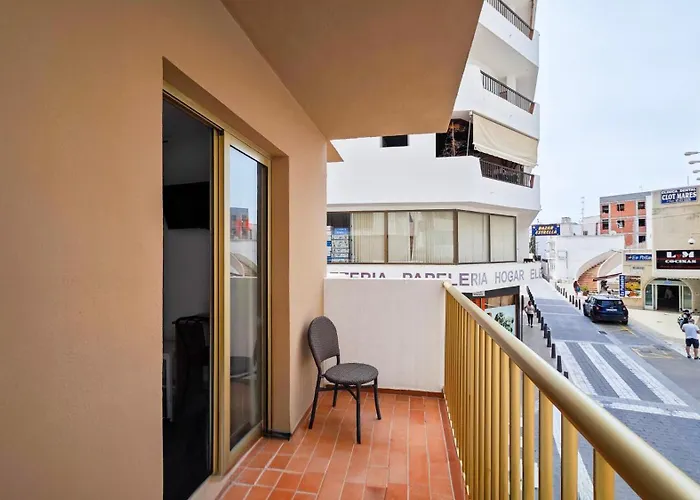 Azuline Hostal Dinamarca