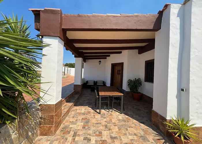 BAMBÚ · Casa rural en Vejer con piscina privada