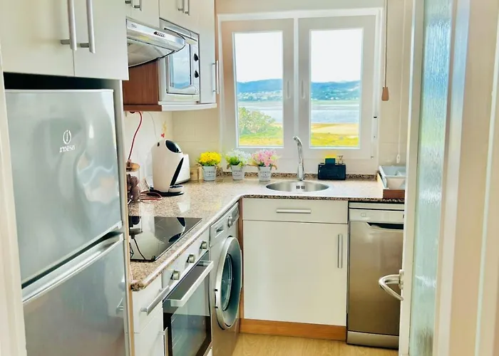 APARTAMENTO el PUNTAL- LAREDO, España