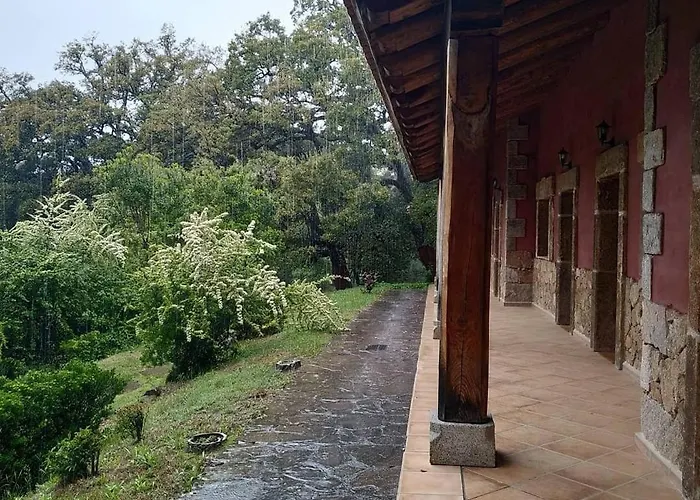 Apartamentos Rurales La Oropendola