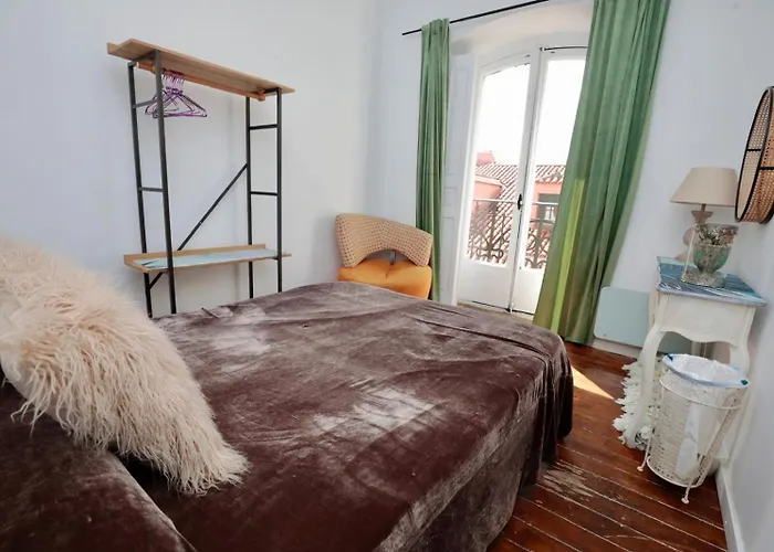 Theplacetobe B&B Valladolid, España