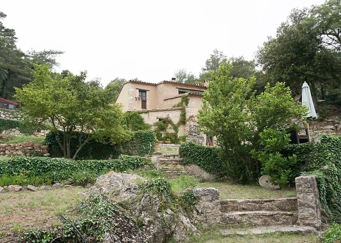 Mas Nou Casa rural con piscina y vistas espectaculares